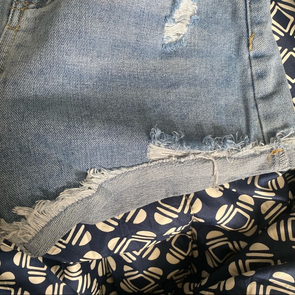 3 for $10 NWOT SHEIN SHORTS - Picture 4 of 12